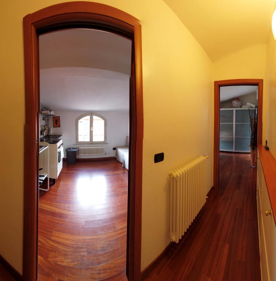 Stupenda Mansarda Centralissima, Finiture Di Lusso Carrara Bagian luar foto