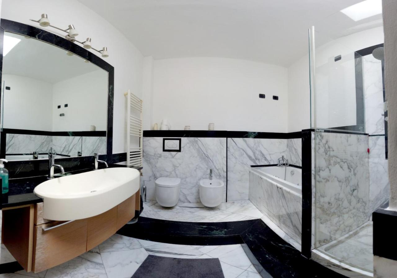 Stupenda Mansarda Centralissima, Finiture Di Lusso Carrara Bagian luar foto