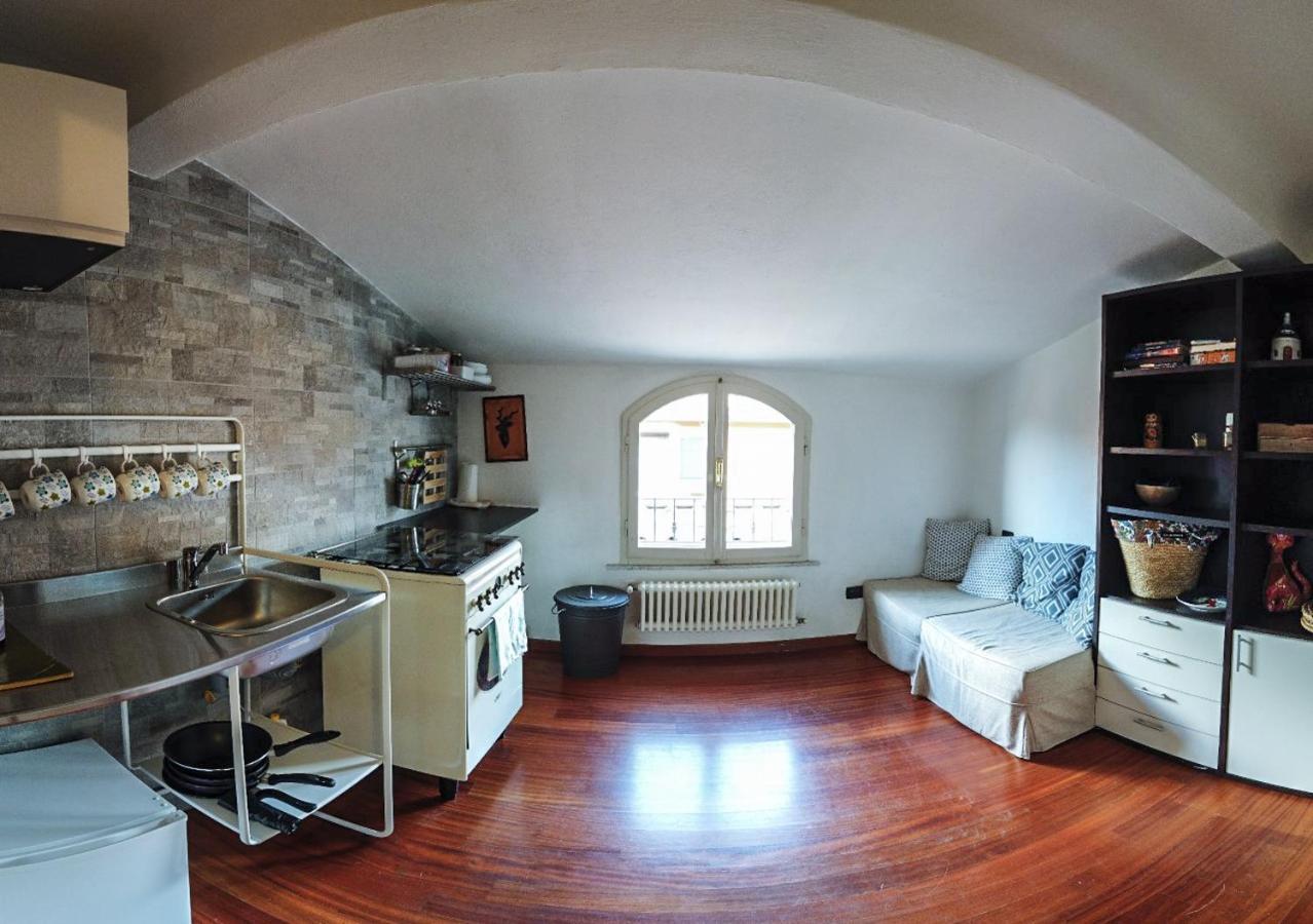 Stupenda Mansarda Centralissima, Finiture Di Lusso Carrara Bagian luar foto